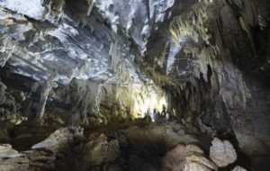 Пещера Tu Lan во Вьетнаме